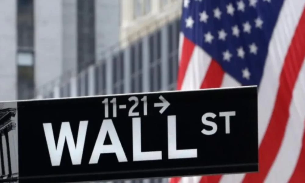 Wall Street: Σε νέα ιστορικά υψηλά ο S&P 500 και ο Nasdaq